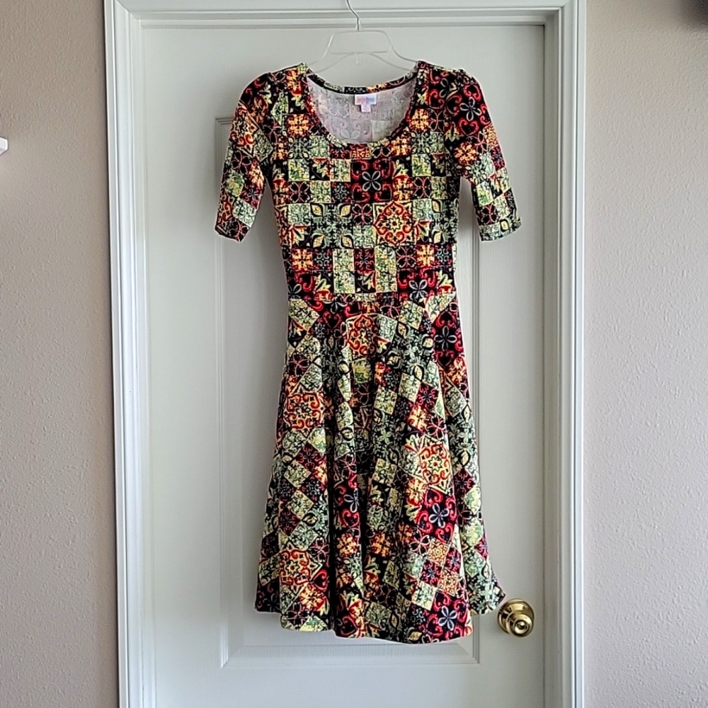 LuLaRoe NWOT Short Sleeve dress